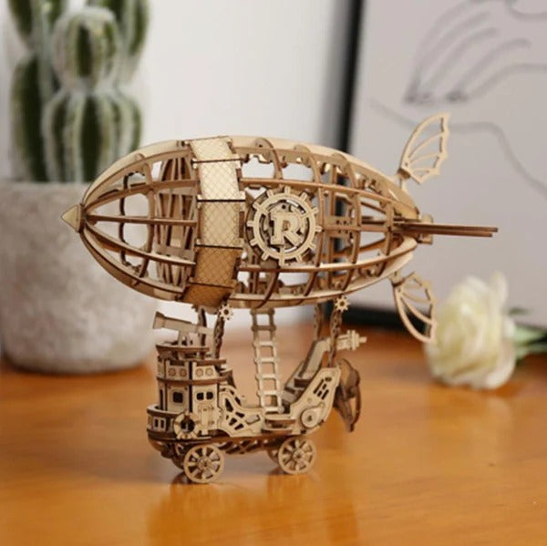 Rolife Airship