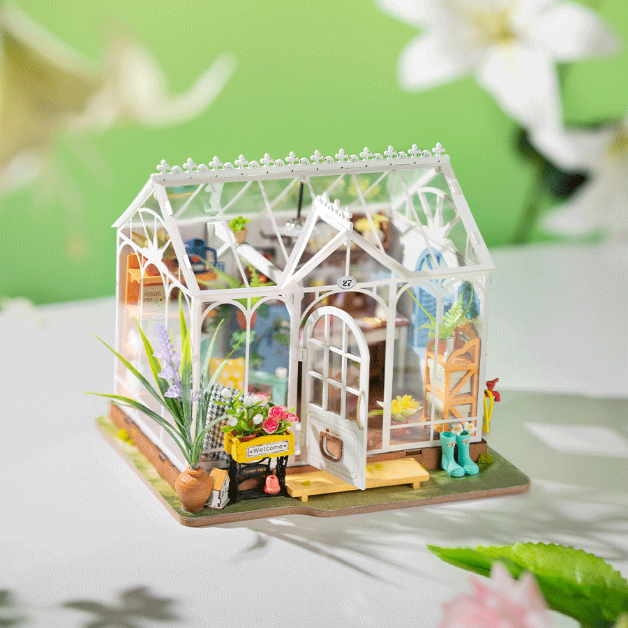 Rolife Dreamy Garden House DIY Miniature House Kit DG163