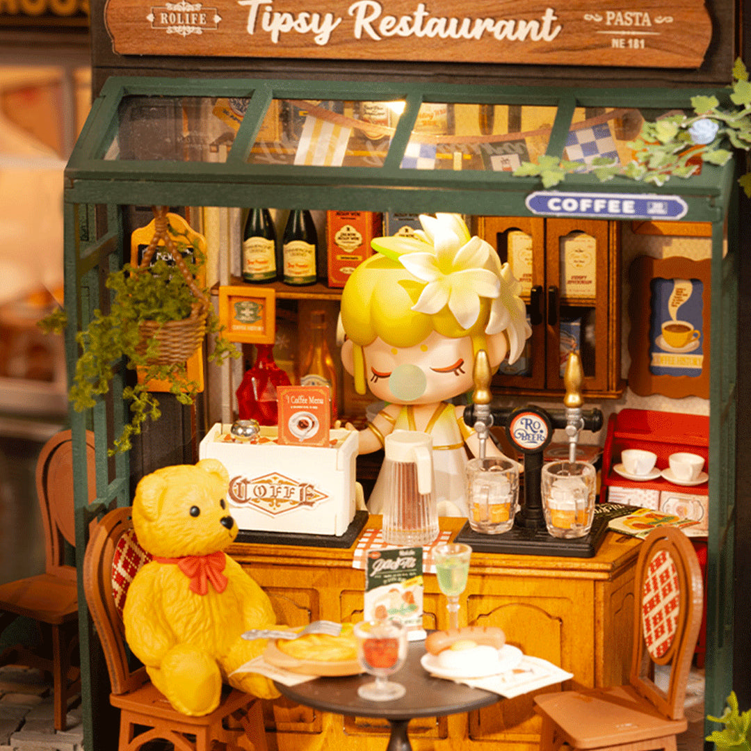 Rolife Tipsy Restaurant DIY Miniatyrhus Mysig Bistro med Trädelar & Dekor
