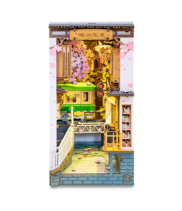 Rolife Sakura Densya DIY 3D Bokhylla Miniatyr Japansk Boknook med LED-ljus