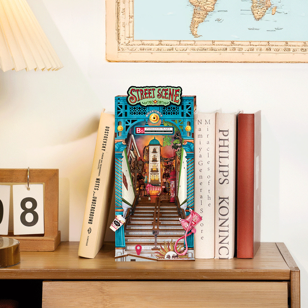 Rolife Street Scene DIY Book Nook Shelf Insert TGB13