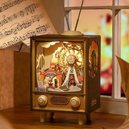Rolife Sunset Carnival Musikspeldosa DIY Miniatyrscen Med Nöjesparkstema