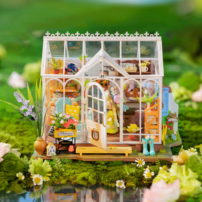 Rolife Dreamy Garden House DIY Miniatyrhus I Europeisk Trädgårdsstil