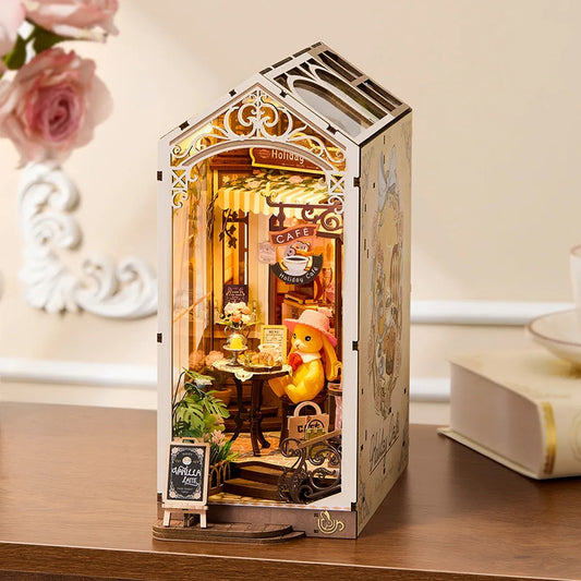 Rolife Holiday Cafe DIY Book Nook Shelf Insert TGB15 - It-store.se