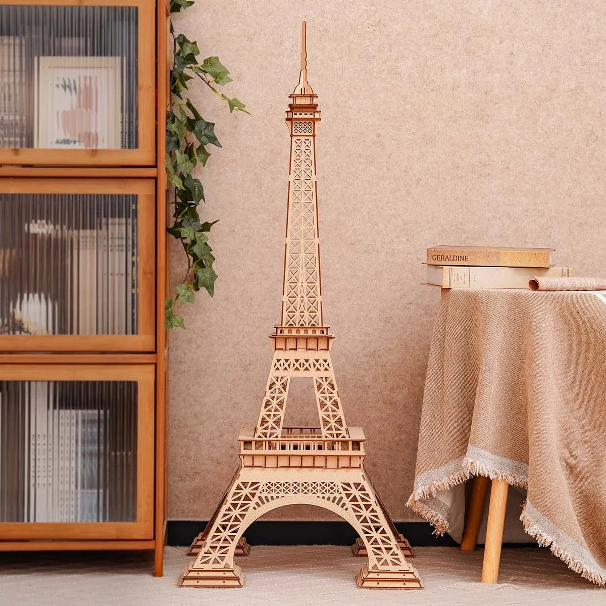 Rolife Eiffel Tower Plus 3D Wooden Puzzle TGC02 - It-store.se
