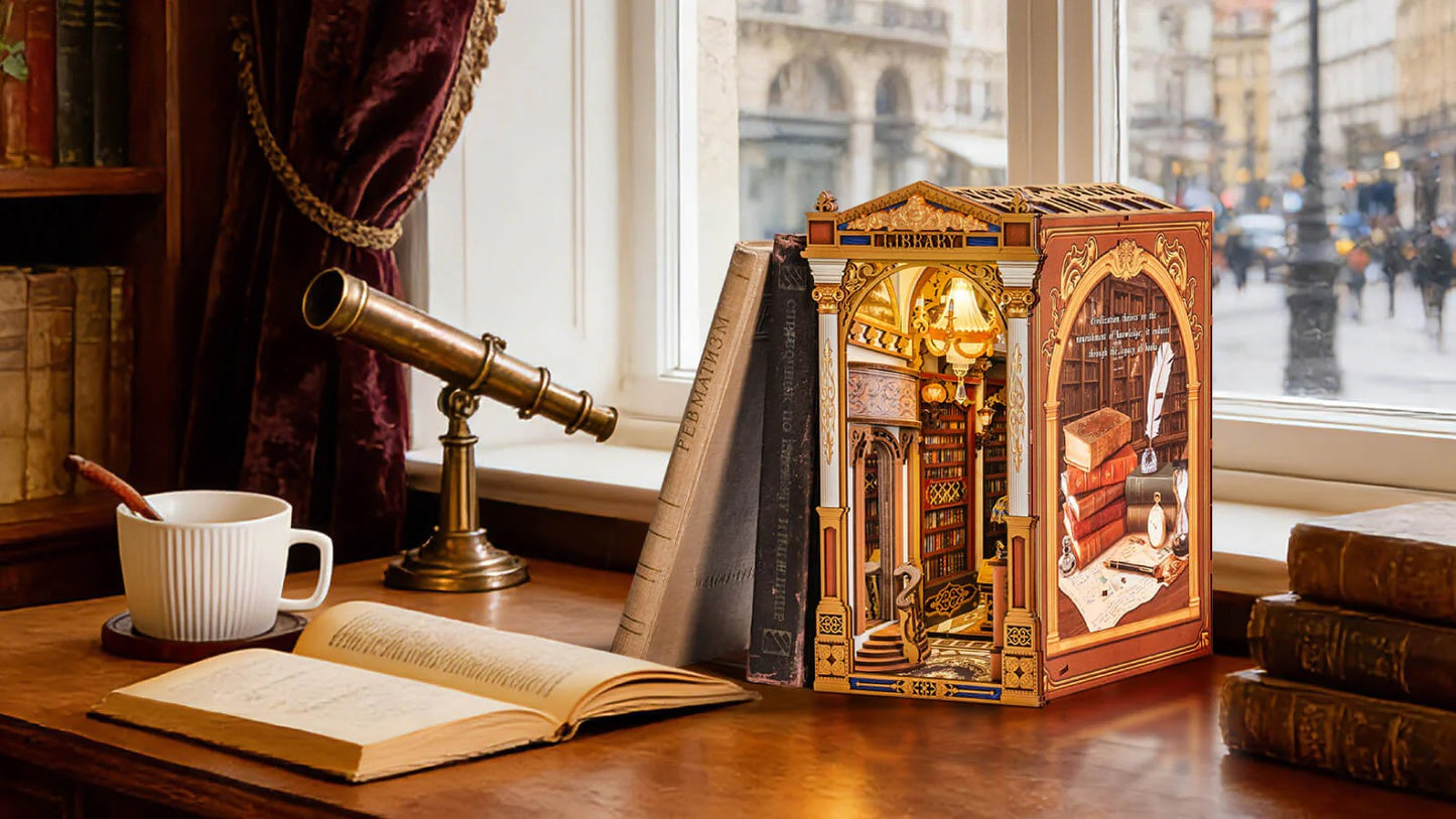 Rolife Library of Wonders DIY Book Nook TGB16 - It-store.se