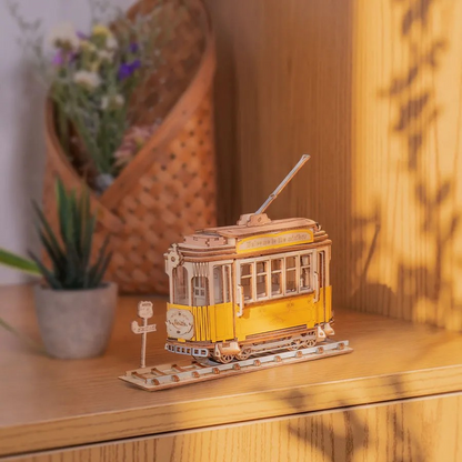 Rolife Tramcar DIY 3D Träpussel för Barn & Vuxna